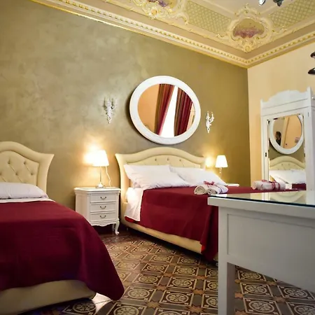 Palazzo Degli Affreschi Bed & Breakfast *