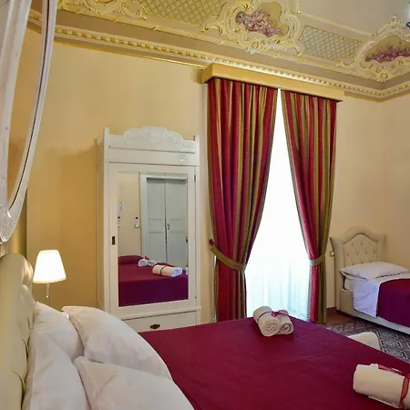 Palazzo Degli Affreschi Catania