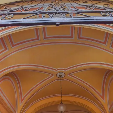 Bed & Breakfast Palazzo Degli Affreschi Catania