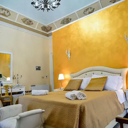 Bed & Breakfast Palazzo Degli Affreschi *