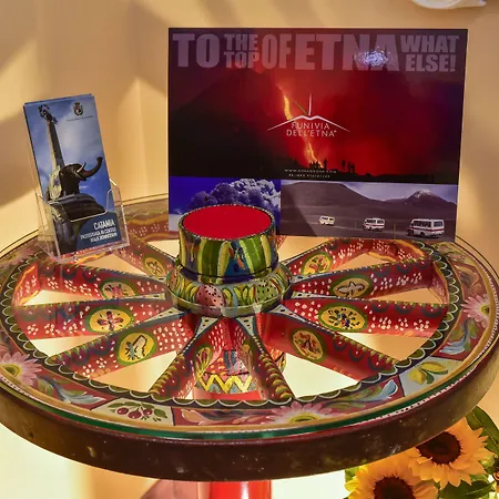 Palazzo Degli Affreschi 4* Catania