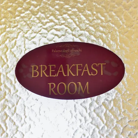 Palazzo Degli Affreschi Bed & Breakfast