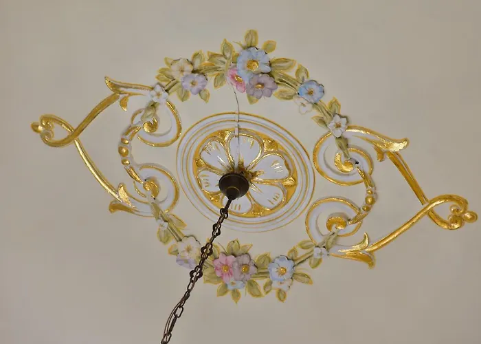 Palazzo Degli Affreschi 4* Catania