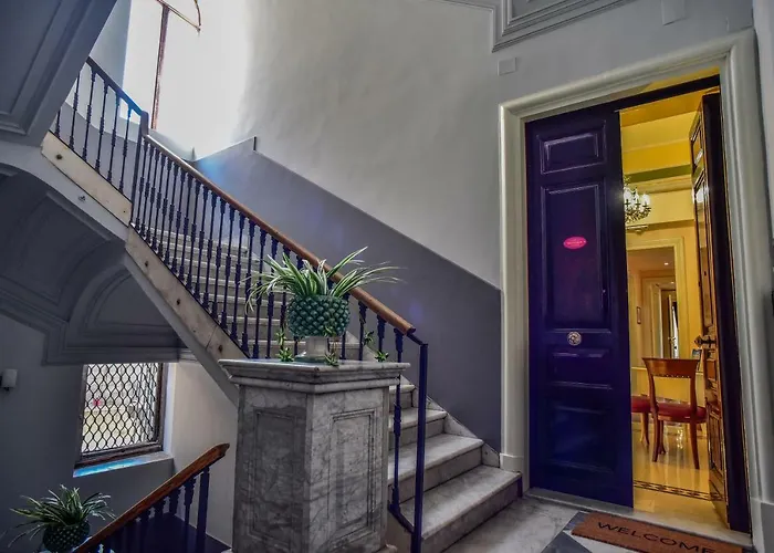 Palazzo Degli Affreschi 4* Catania