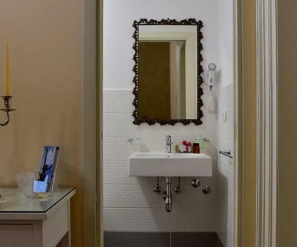 Palazzo Degli Affreschi Bed & Breakfast Catania