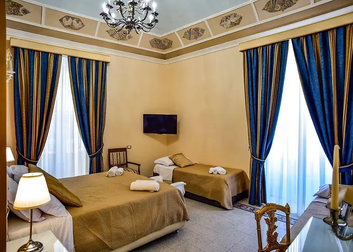 Palazzo Degli Affreschi 4*